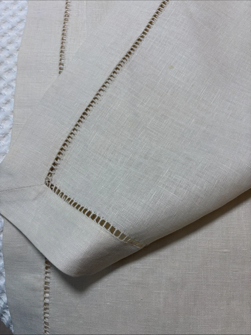 Pottery Barn Belgian Linen Table Runner in Classic Ivory 16” x 70”